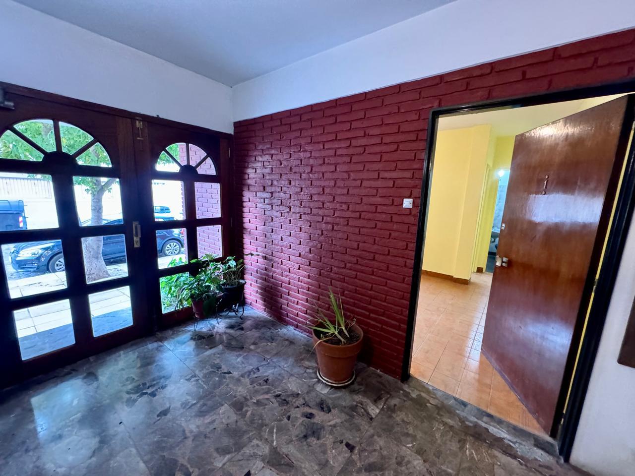 6964176_1238259404681238289187846270006930318209813655624898752351136441802741774358