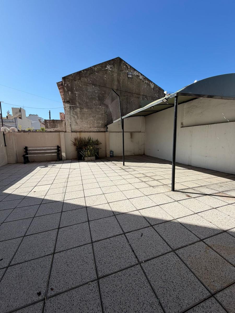 7912202_104351370064109034811243712715247780397933735592291851940267720337055532242765