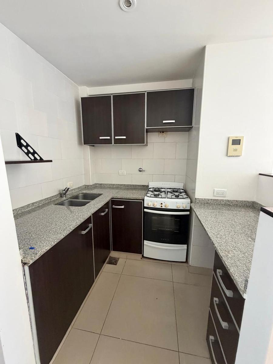 7932982_114568289790939183525776936223013413111237740063668368435289651735019706107747