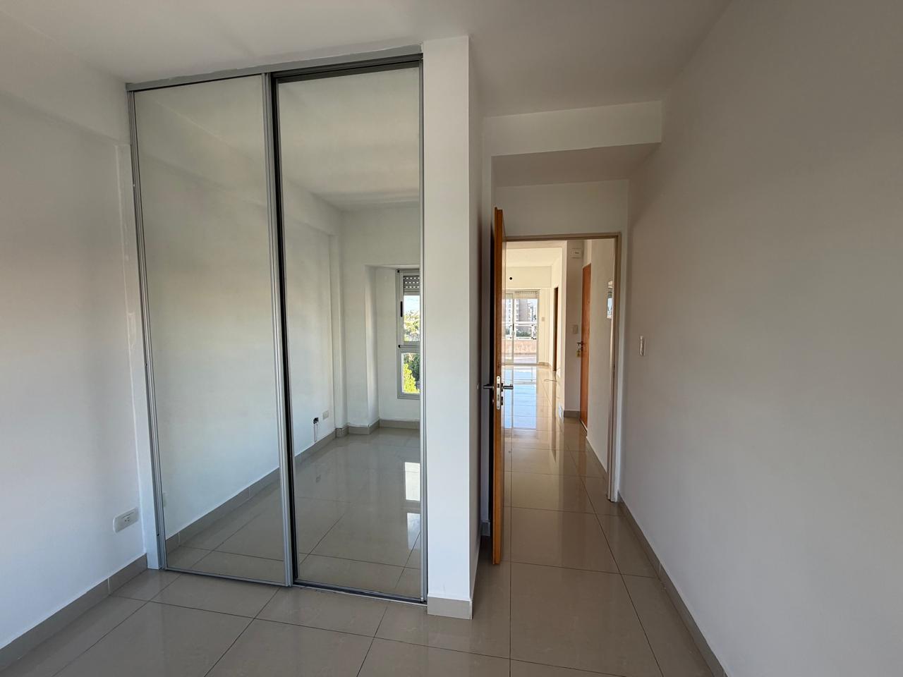 7932982_73774900704685917947313962784872528031100767422023440500477780740144356488980